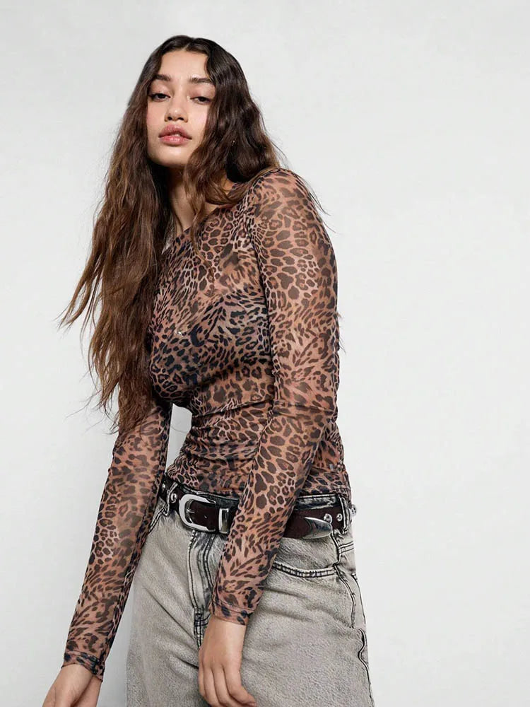 VIOLETTA LEOPARD MESH TOP