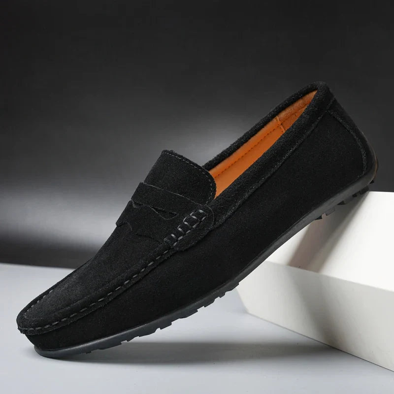 Mocassins Gildron em Camurça Genuína