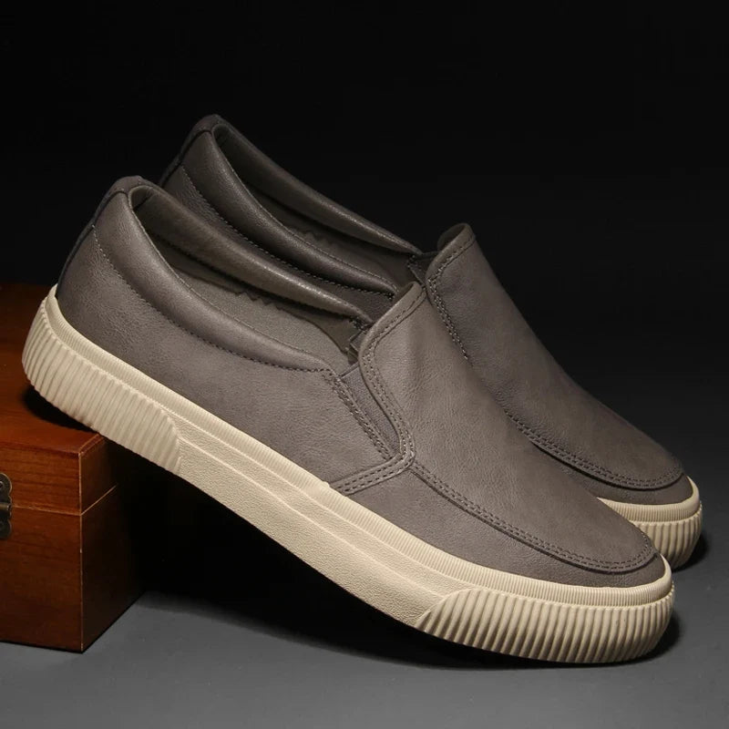 Mocassins Enzo em pele