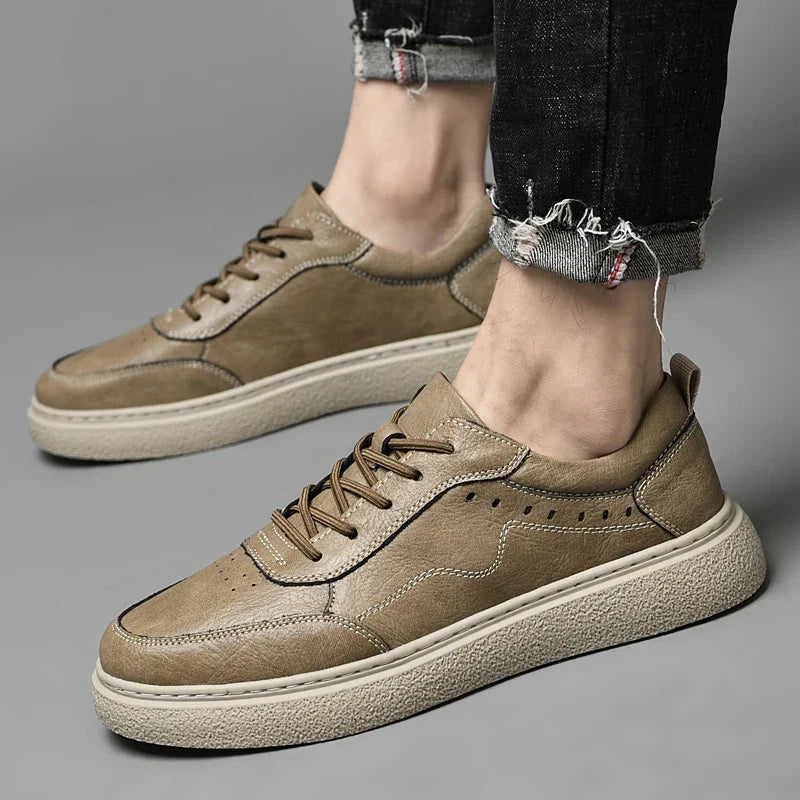 „Ziv“ Sneaker aus echtem Leder