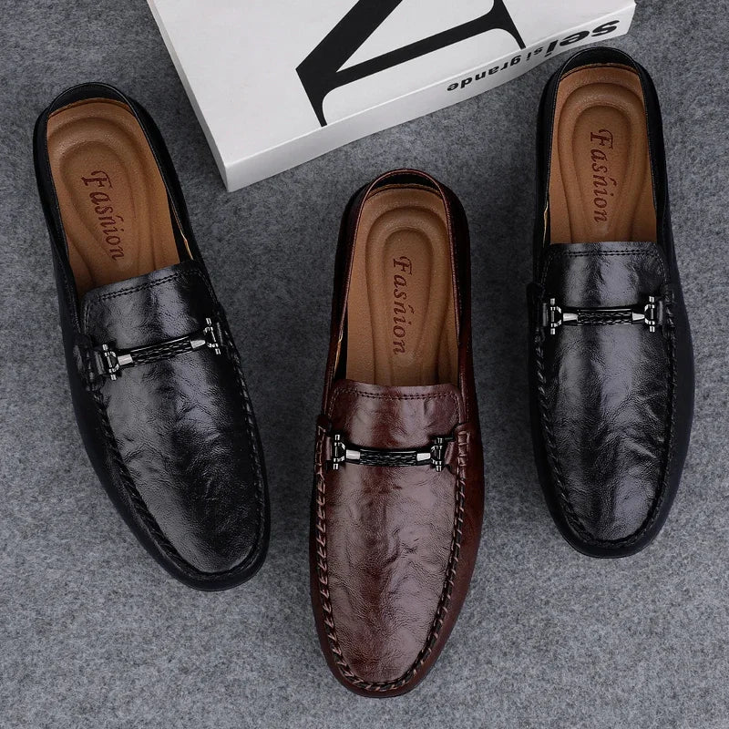 Mocassins Kizar em pele