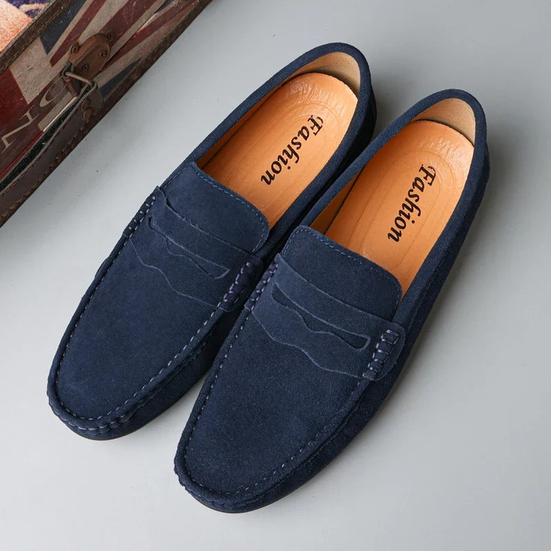 Mocassins Gildron em Camurça Genuína