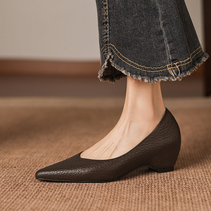 Tacones Mavi de cuero genuino con punta afilada