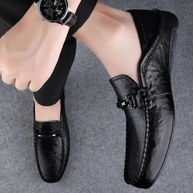 Mocassins Kizar em pele