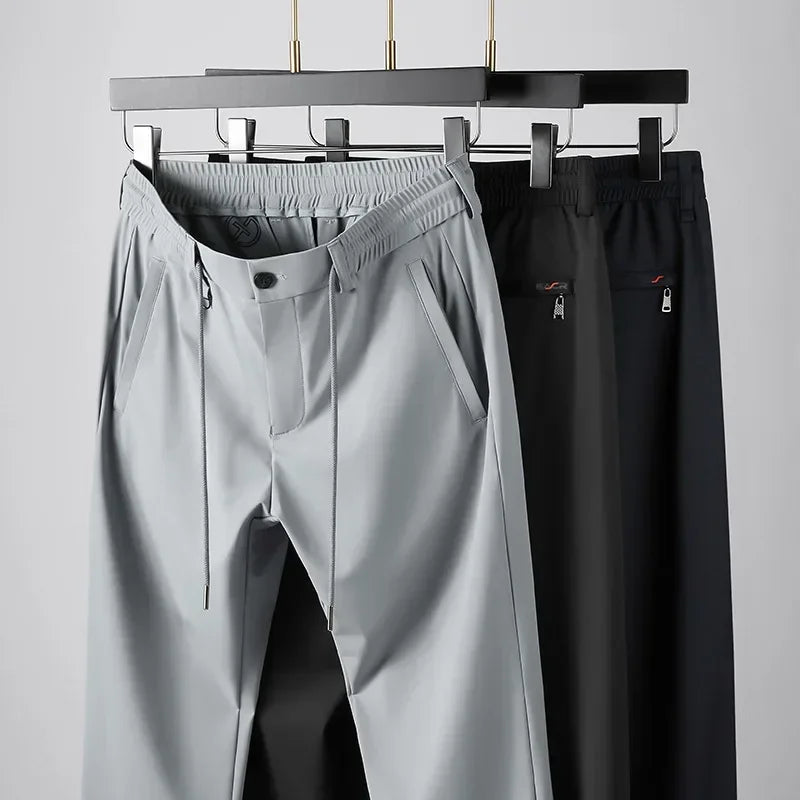 Noam-Hose