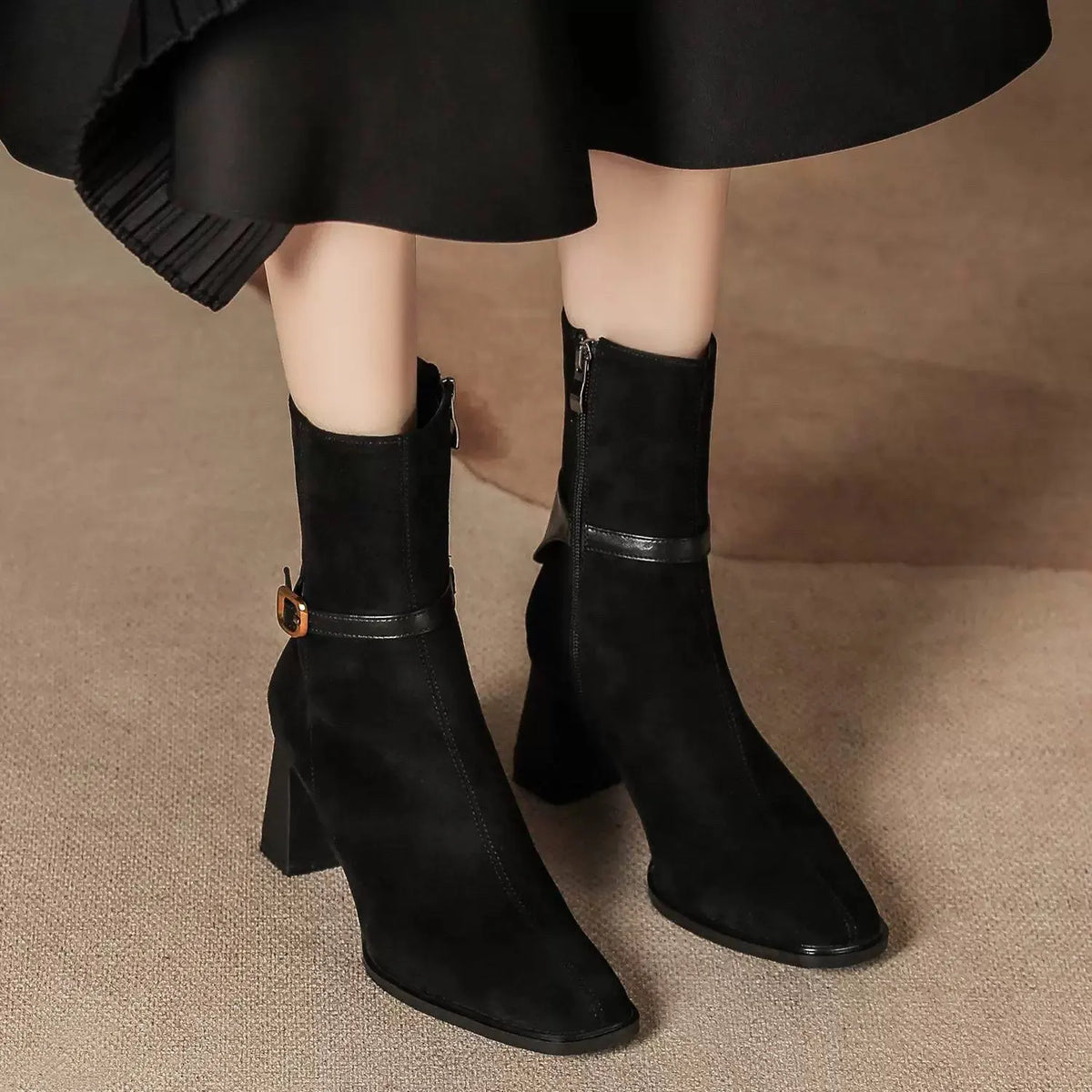 BOTAS COM TIRA BELLAVERE