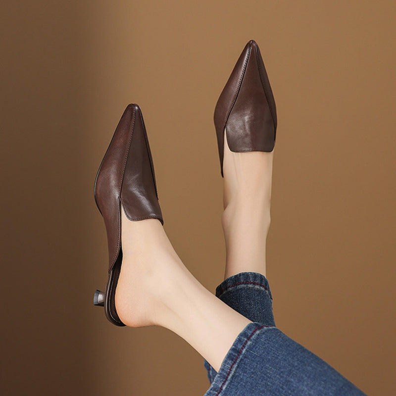 Mules Cloe de cuero genuino con punta fina