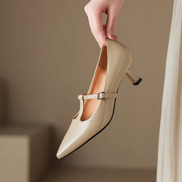 Tacones Ileen de cuero genuino