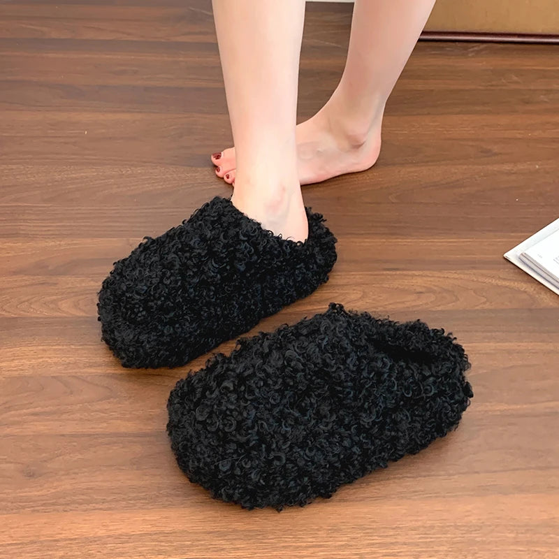 LUNA PLUSH CURLY FLEECE SLIPPERS