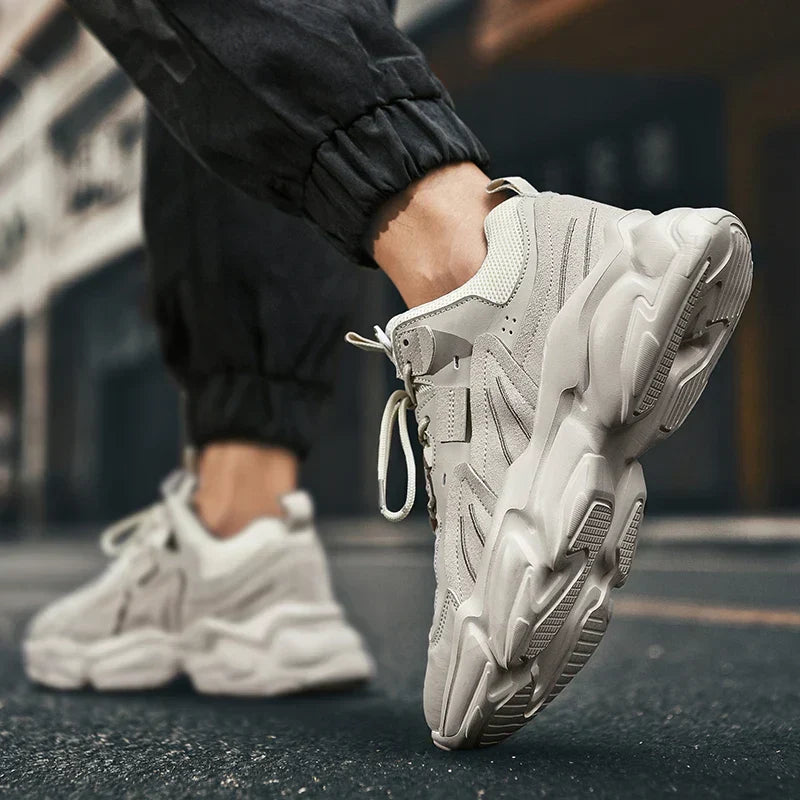 Les baskets Revolution