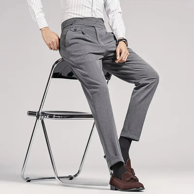 Pantaloni a pieghe Old Money