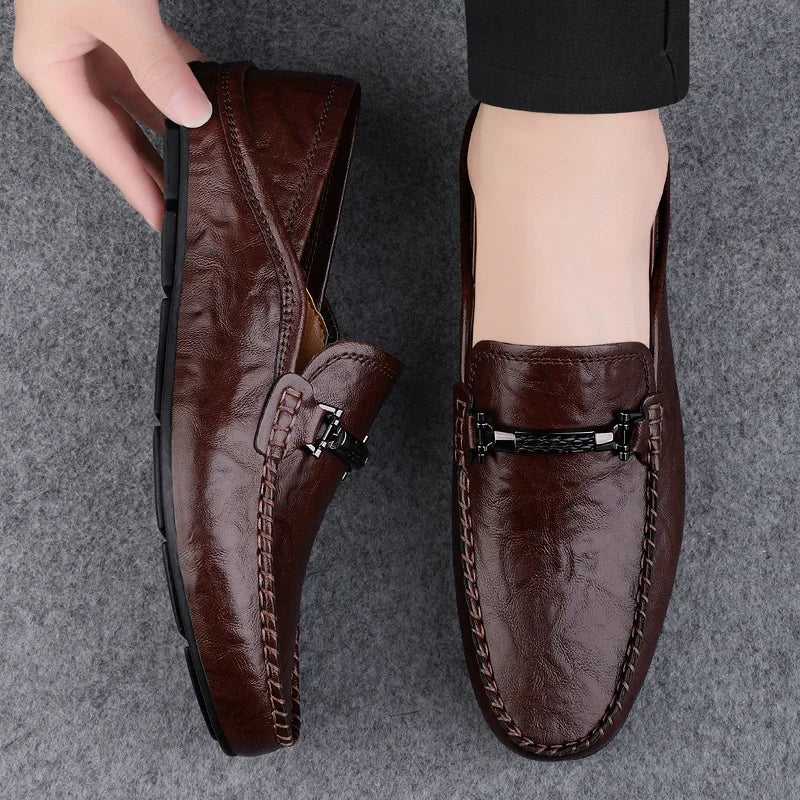 Mocassins Kizar em pele