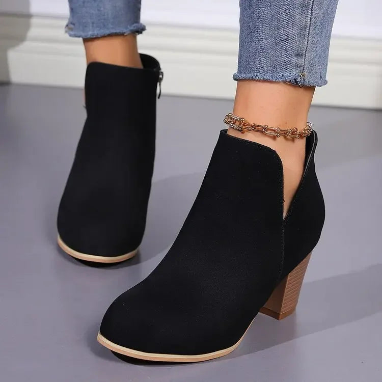 CATALINA ANKLE BOOTS