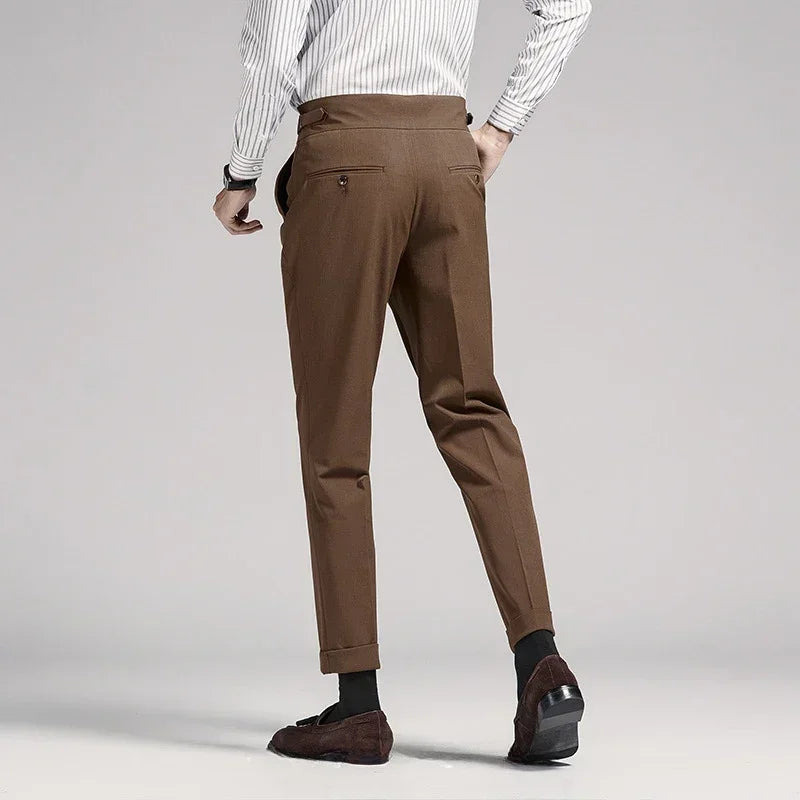 Pantaloni a pieghe Old Money