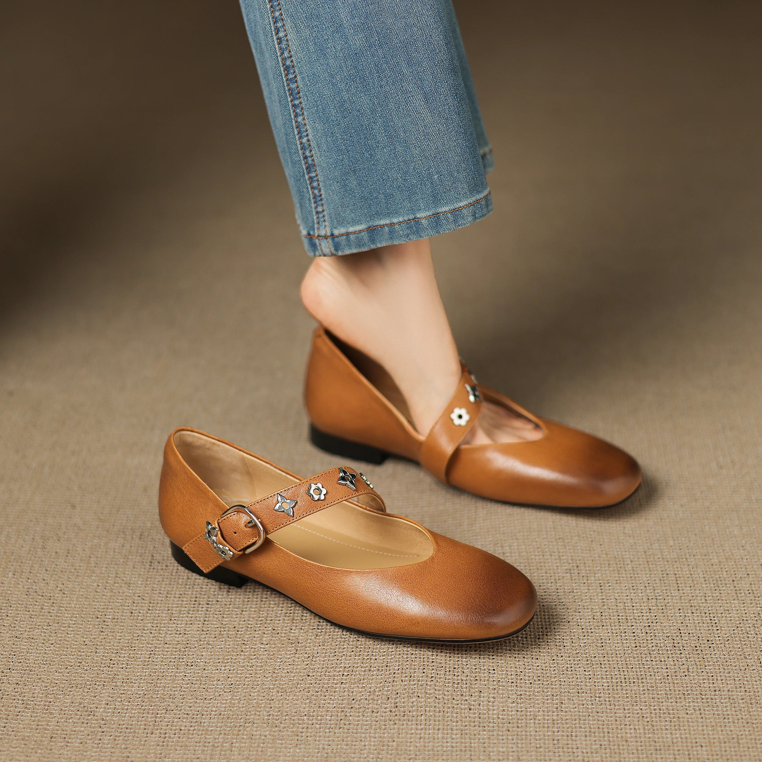 OPHIRA GENUINE LEATHER FLATS