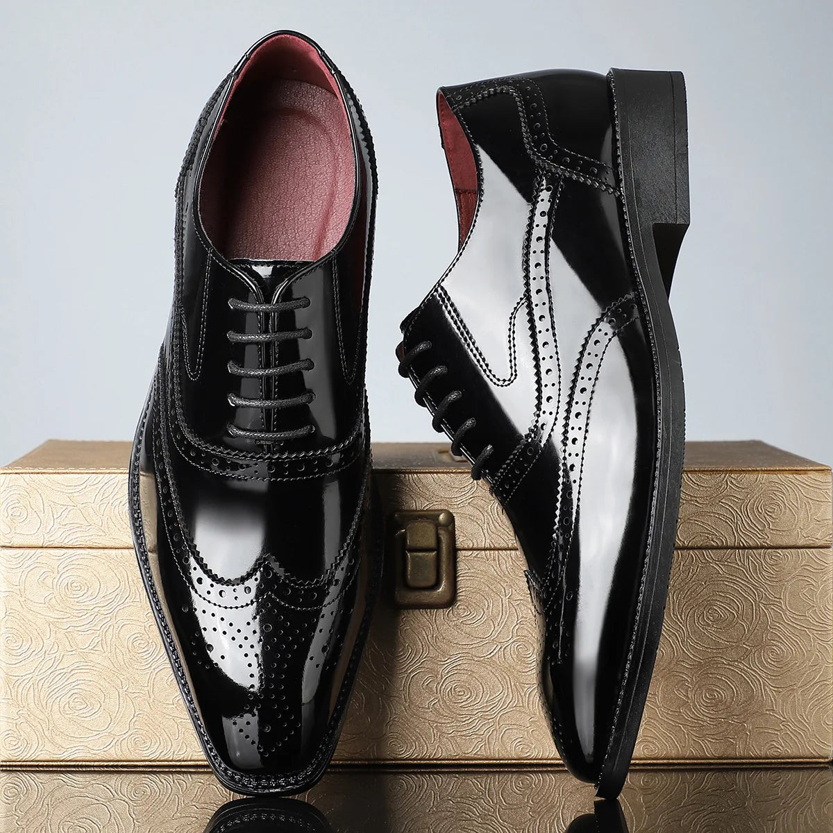 CASSIAN WINGTIP OXFORDS