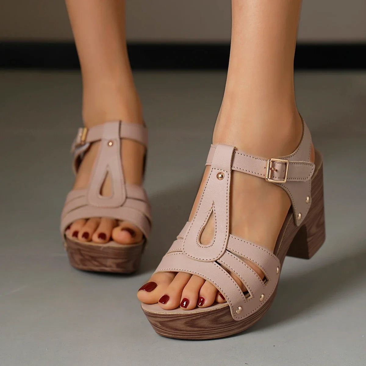 Leona Sandaler