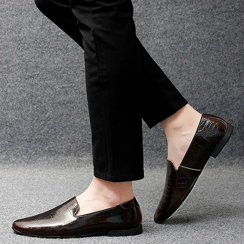 Stalwart Loafers i Äkta Läder