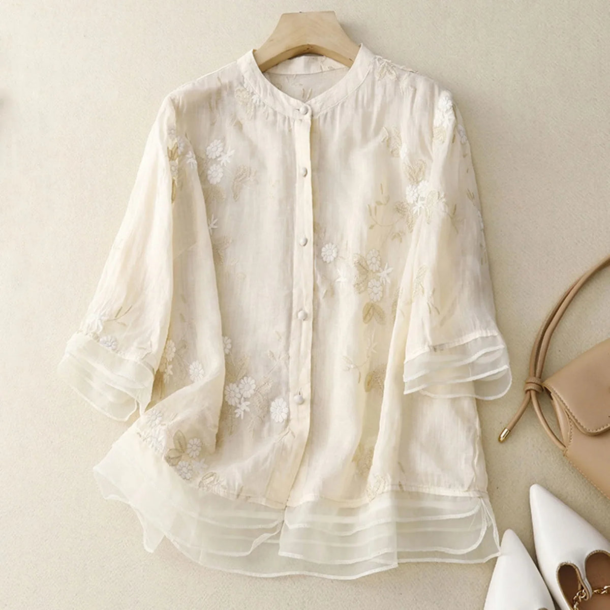 Élodie Bloom Blus
