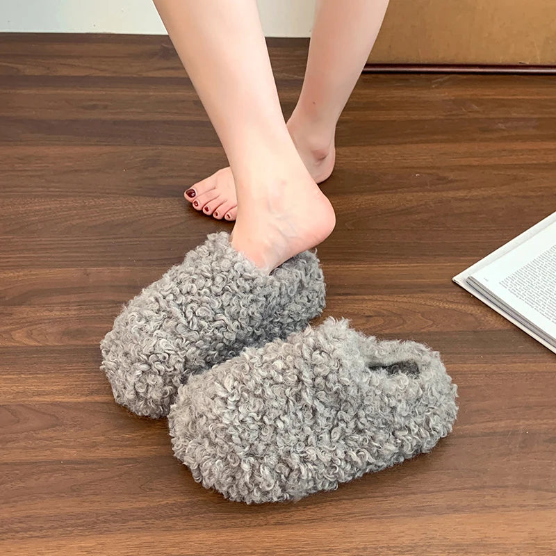 LUNA PLUSH CURLY FLEECE SLIPPERS