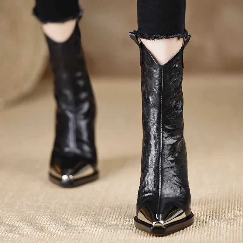 VALLOIS ANKLE BOOTS