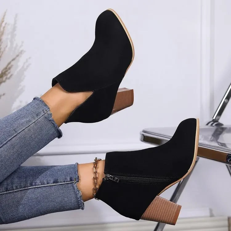 CATALINA ANKLE BOOTS