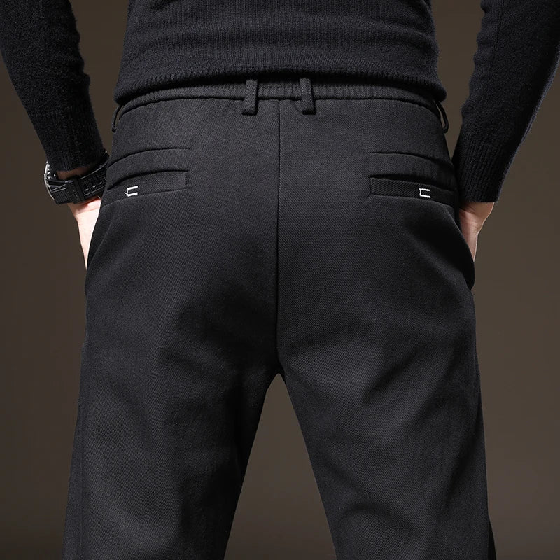 Pantaloni dal taglio classico