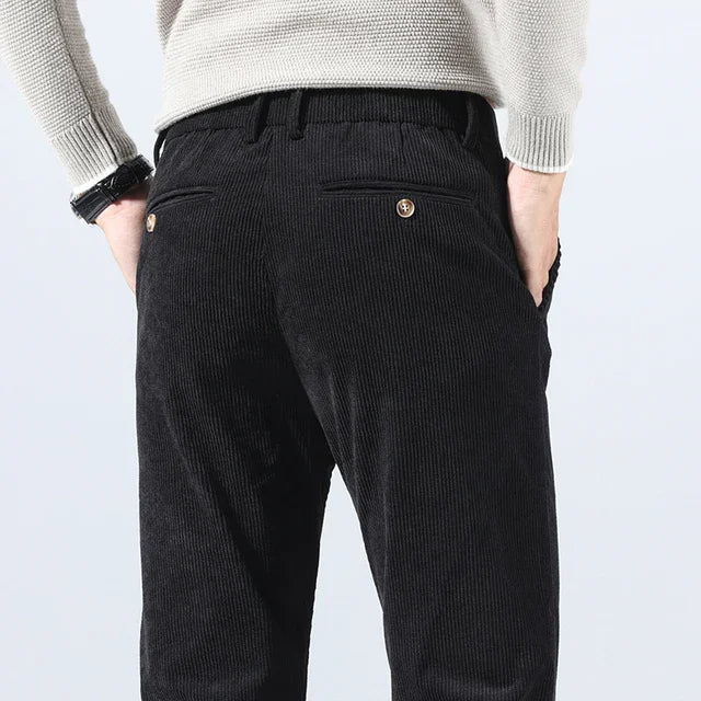 Calças de Veludo Cotelhado Slim Fit