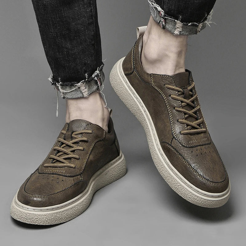 „Ziv“ Sneaker aus echtem Leder