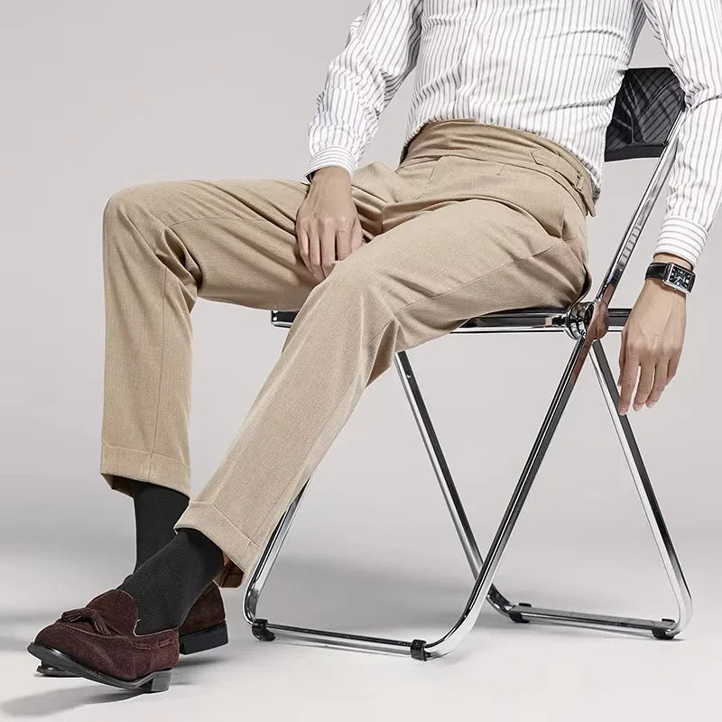Pantaloni a pieghe Old Money
