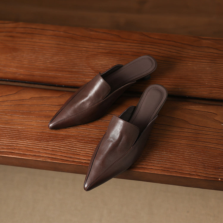 Mules Cloe en cuir véritable à bout pointu