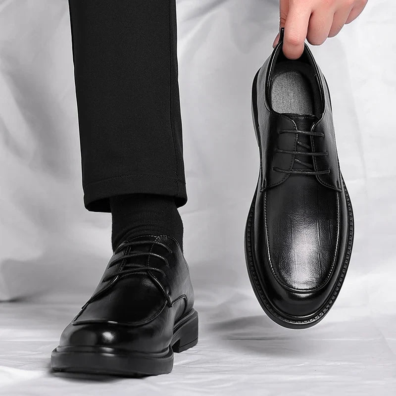 Akin Schuhe aus echtem Leder