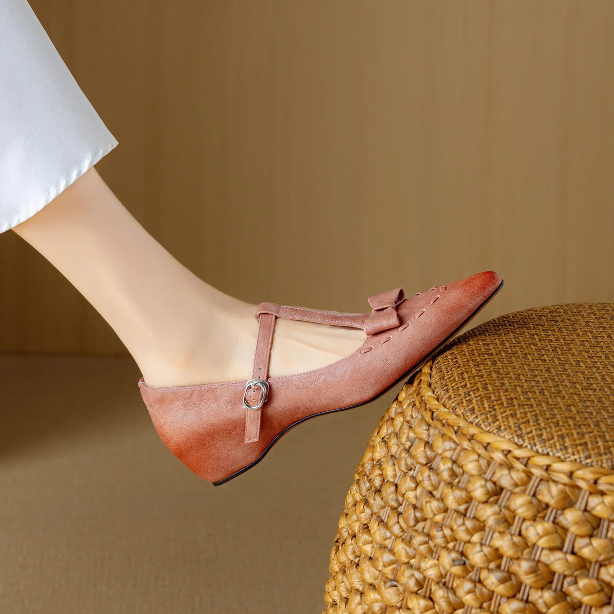 Tiara pumps i äkta läder