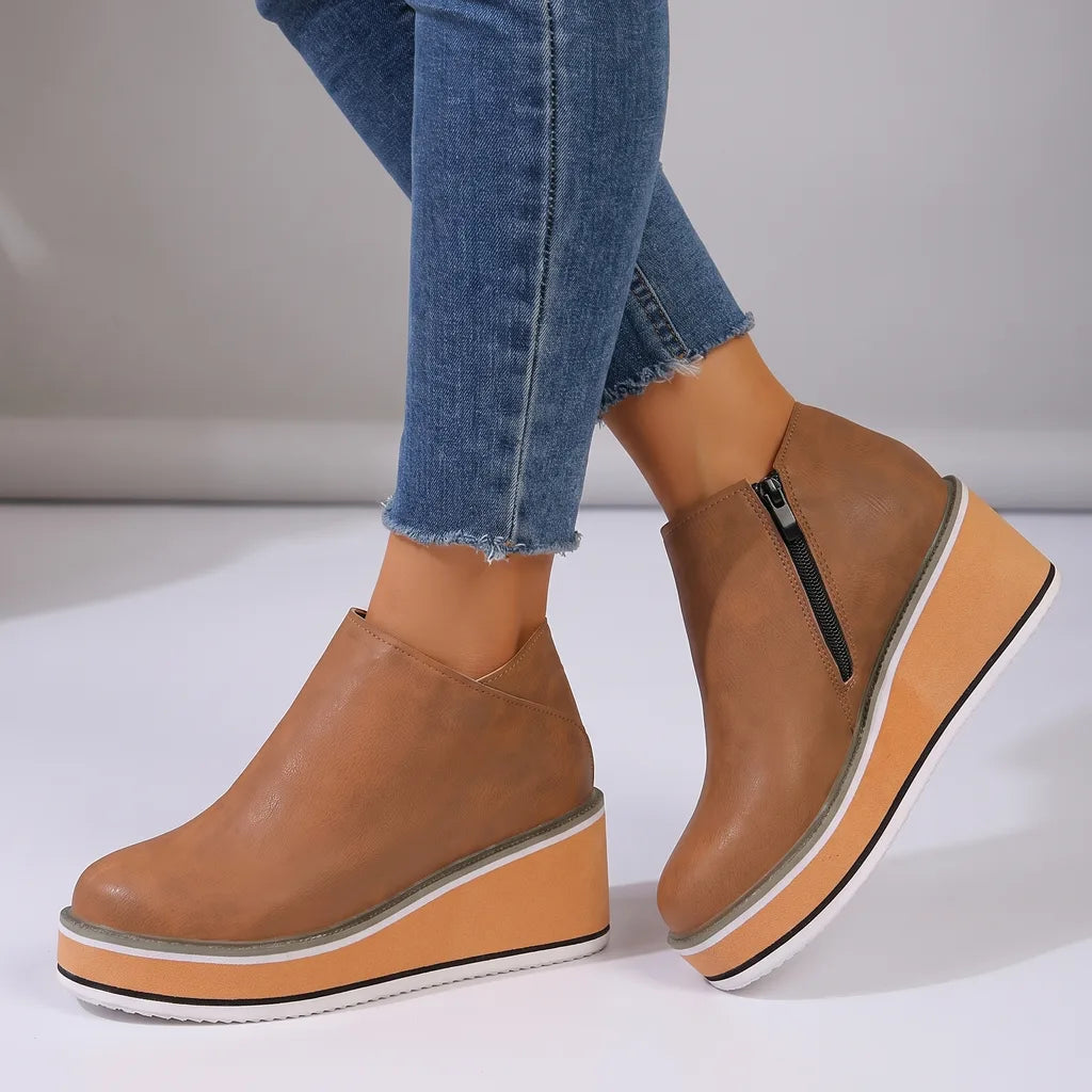 Aliza | Ortopediska halkfria ankelboots för dam