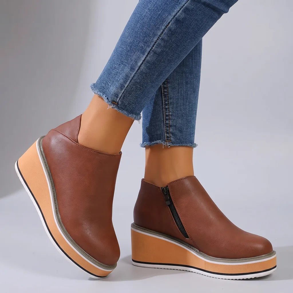 Aliza | Ortopediska halkfria ankelboots för dam