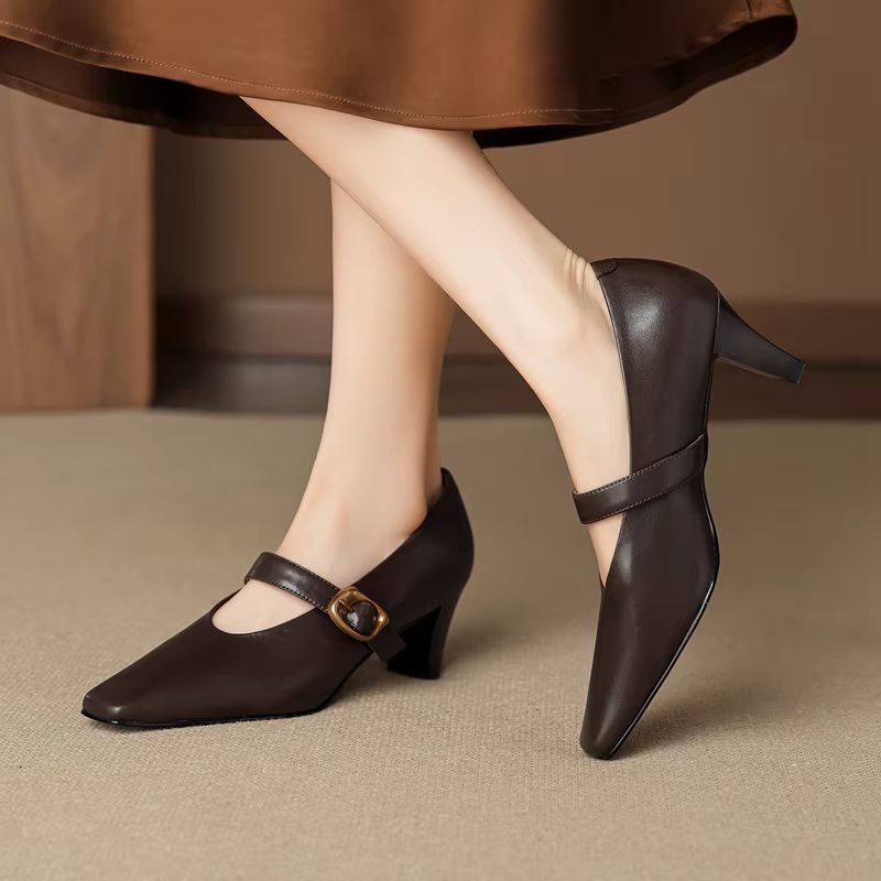 Tacones Lydia de cuero genuino