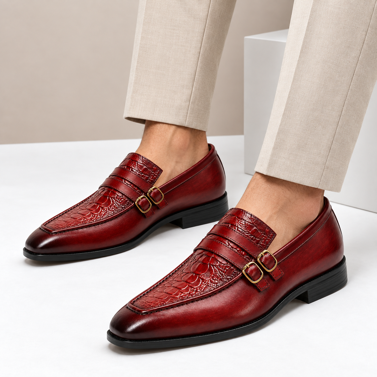 Alaric Cowhide Leather Loafers