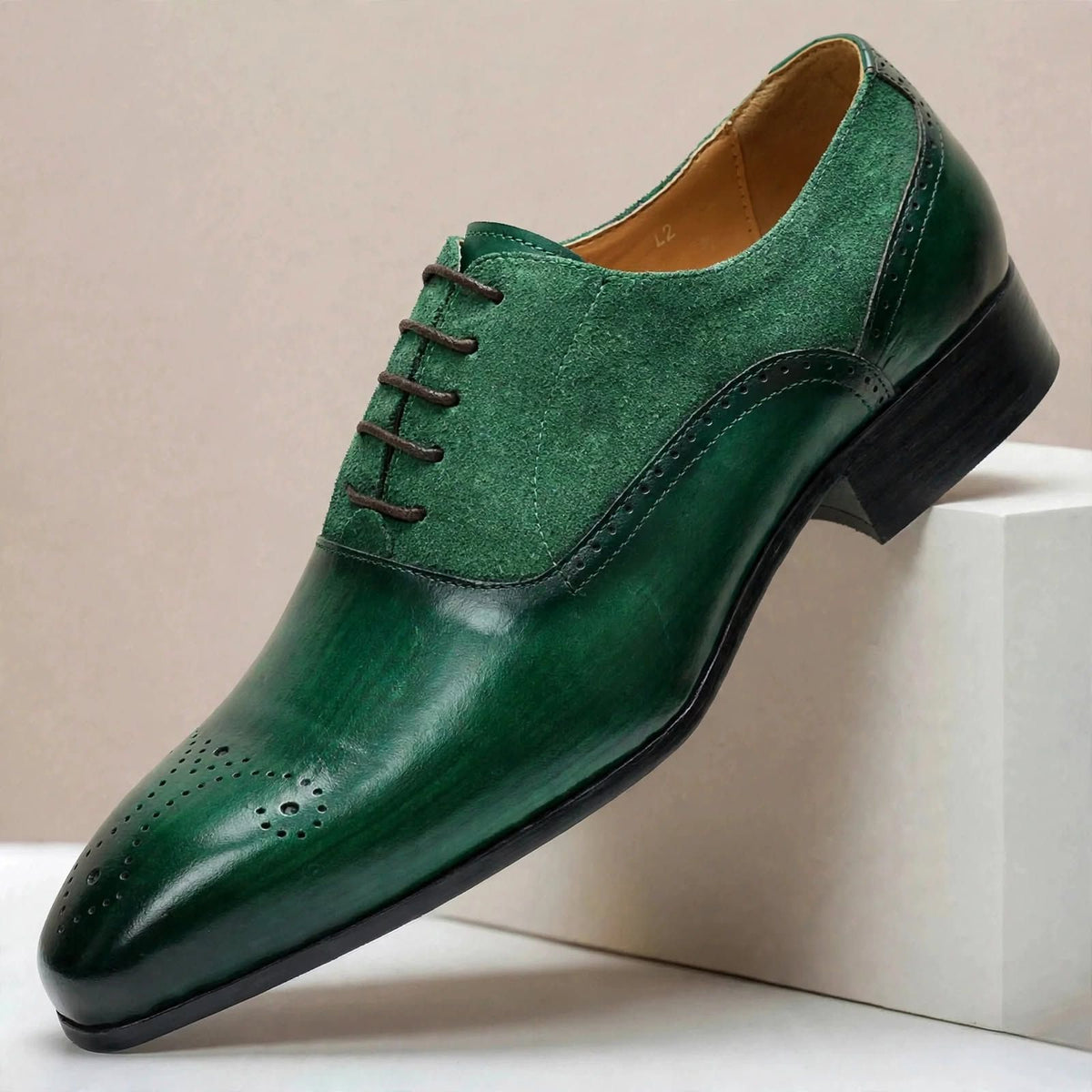 Sullivan Cowhide Leather Shoes