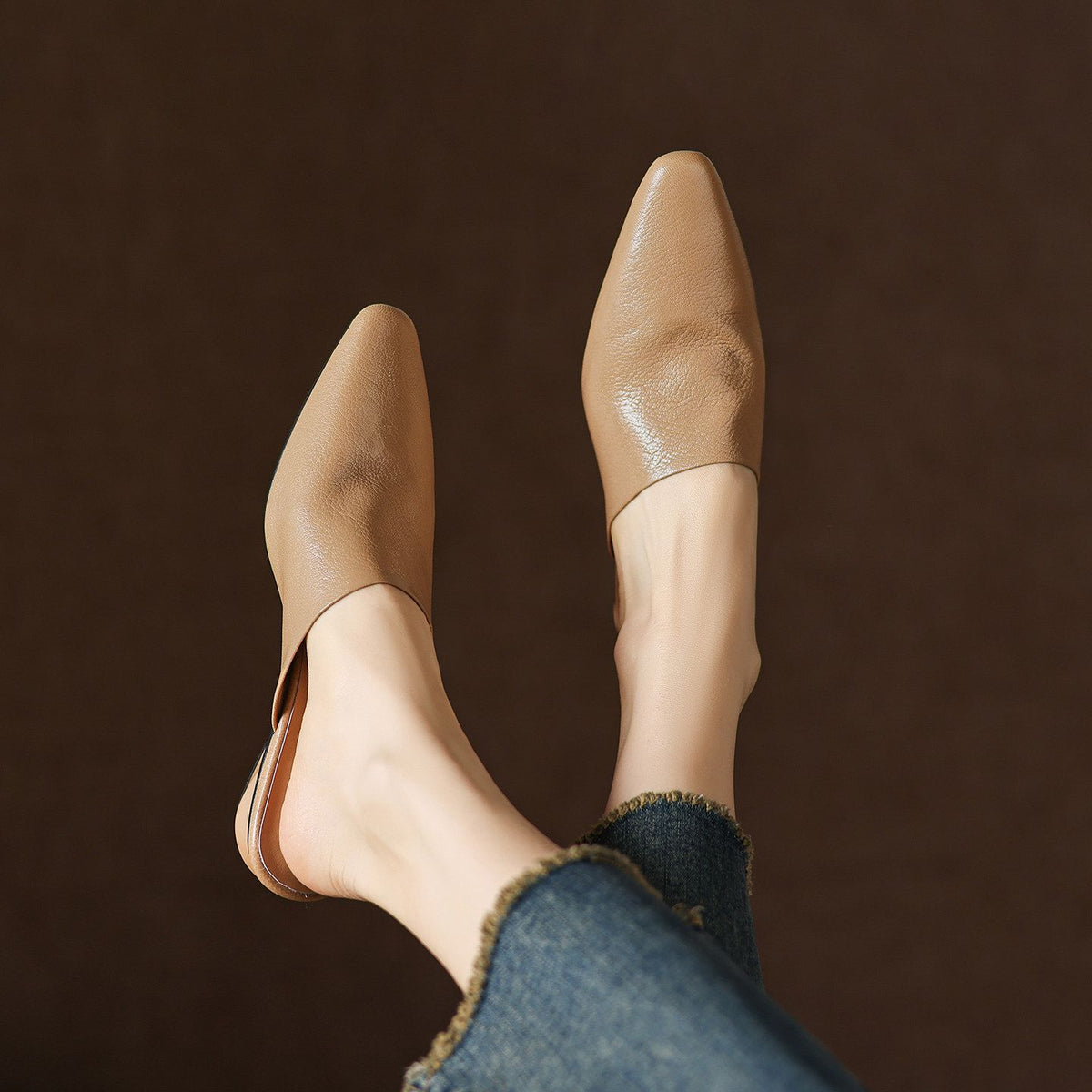Mules Giselle de cuero genuino