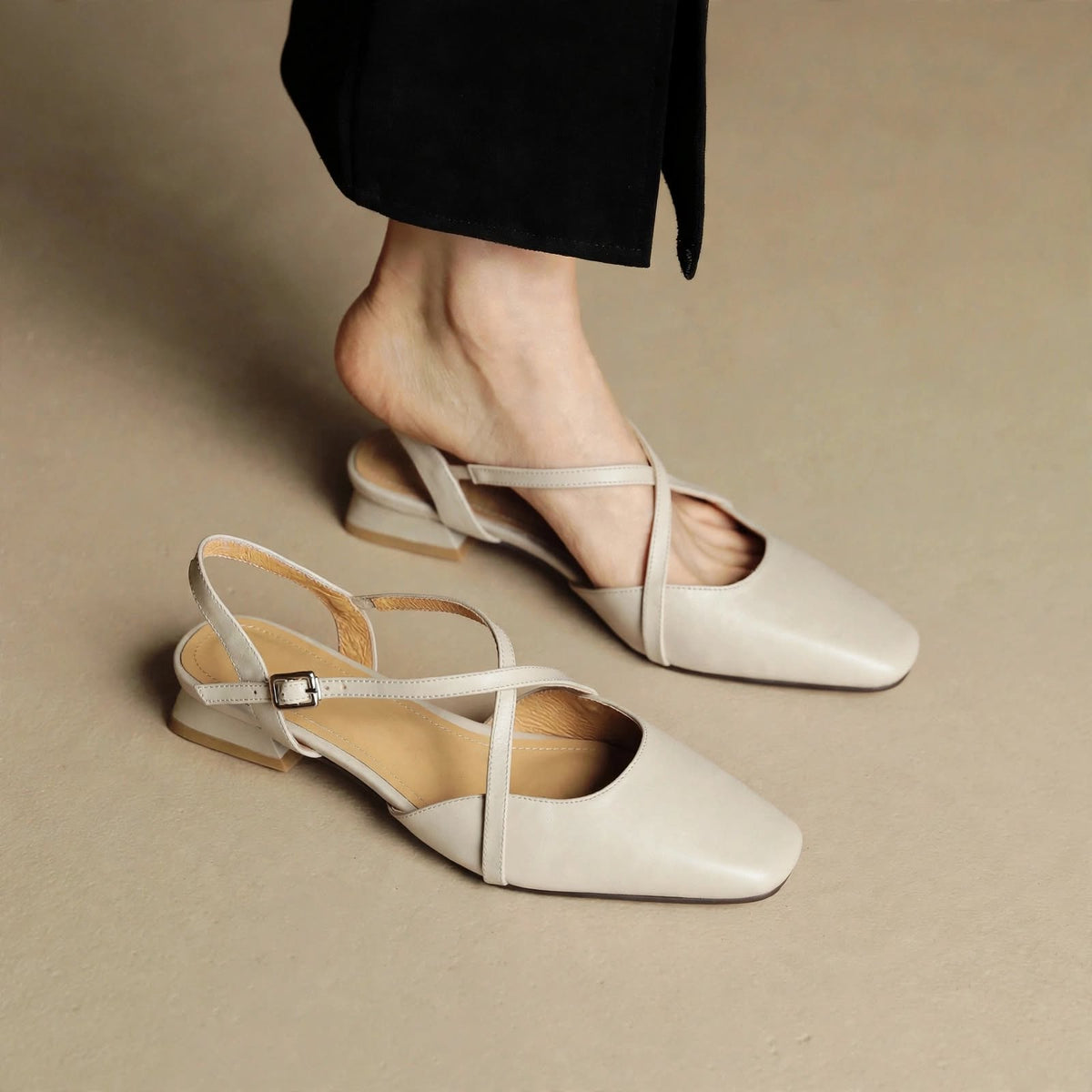 Stella Slingbacks i ægte læder med firkantet tå