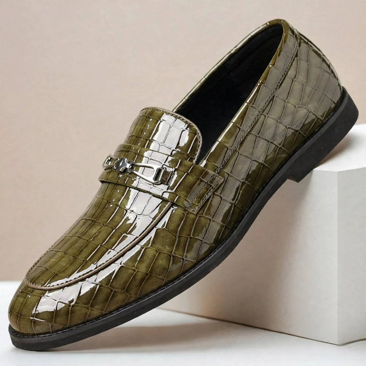 Mocassins Elvian em pele