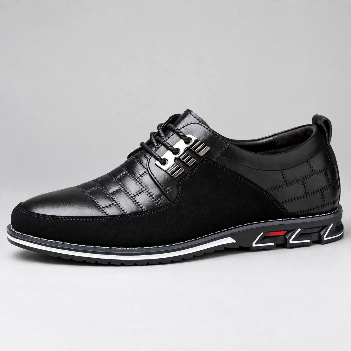 Sapatos de pele com atacadores Orlan