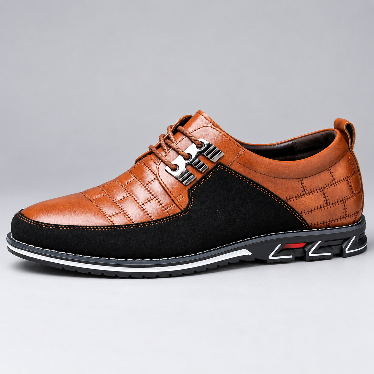 Sapatos de pele com atacadores Orlan