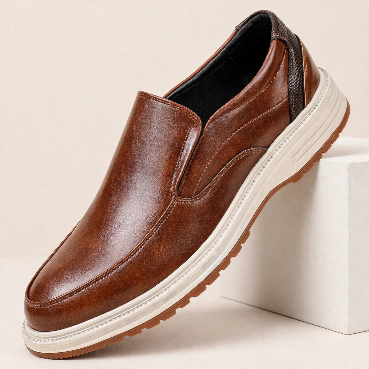 Zapatos sin cordones de cuero pulido Daren