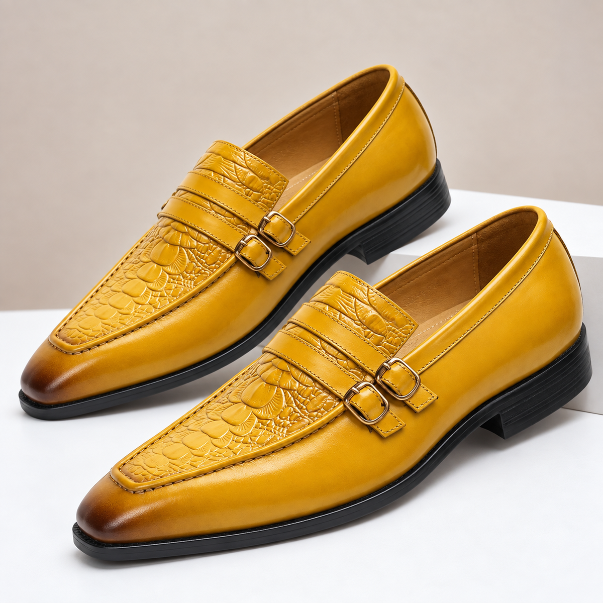 Alaric Cowhide Leather Loafers