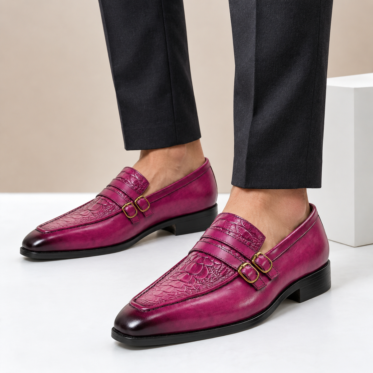 Alaric Cowhide Leather Loafers