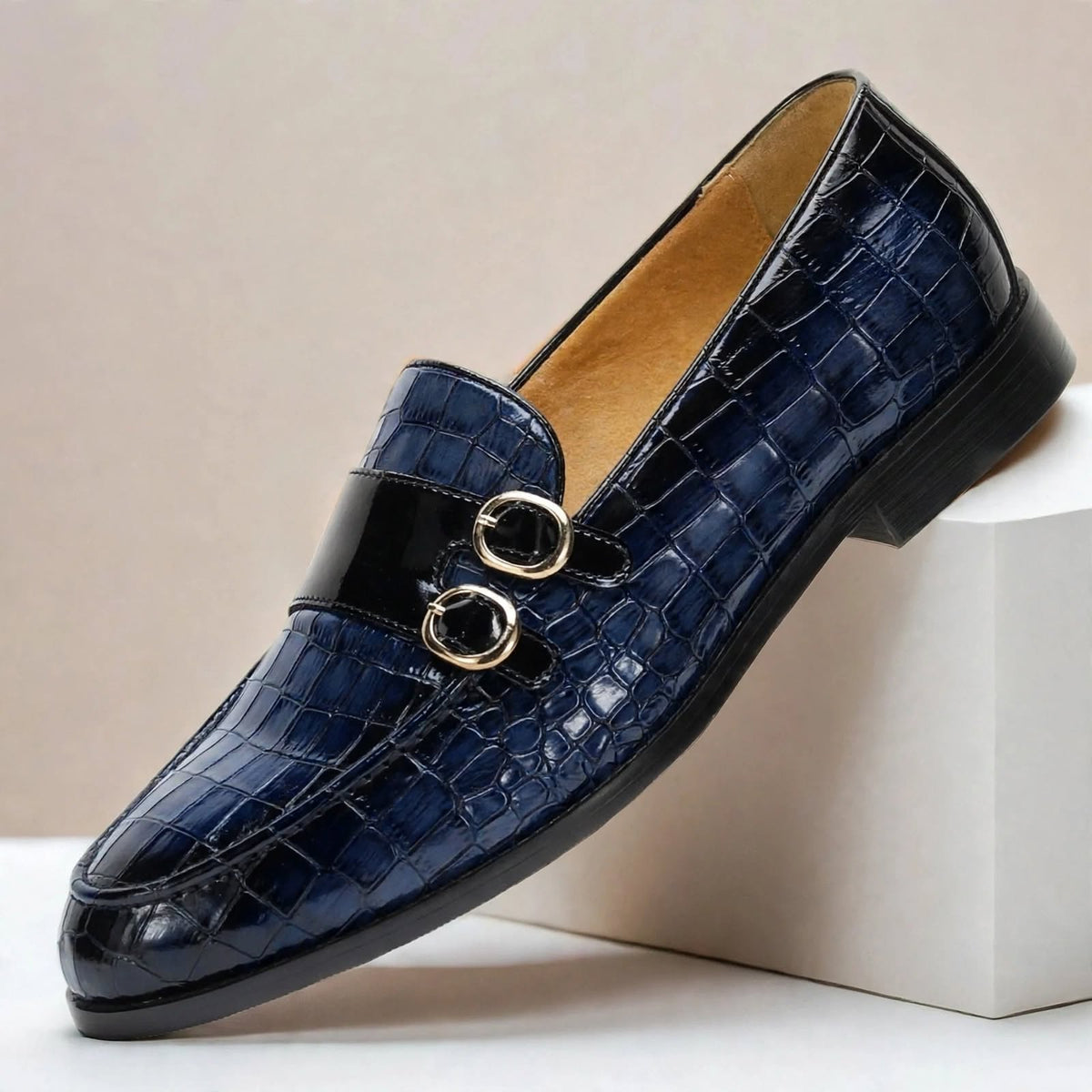 Lossi Cowhide Leather Loafers