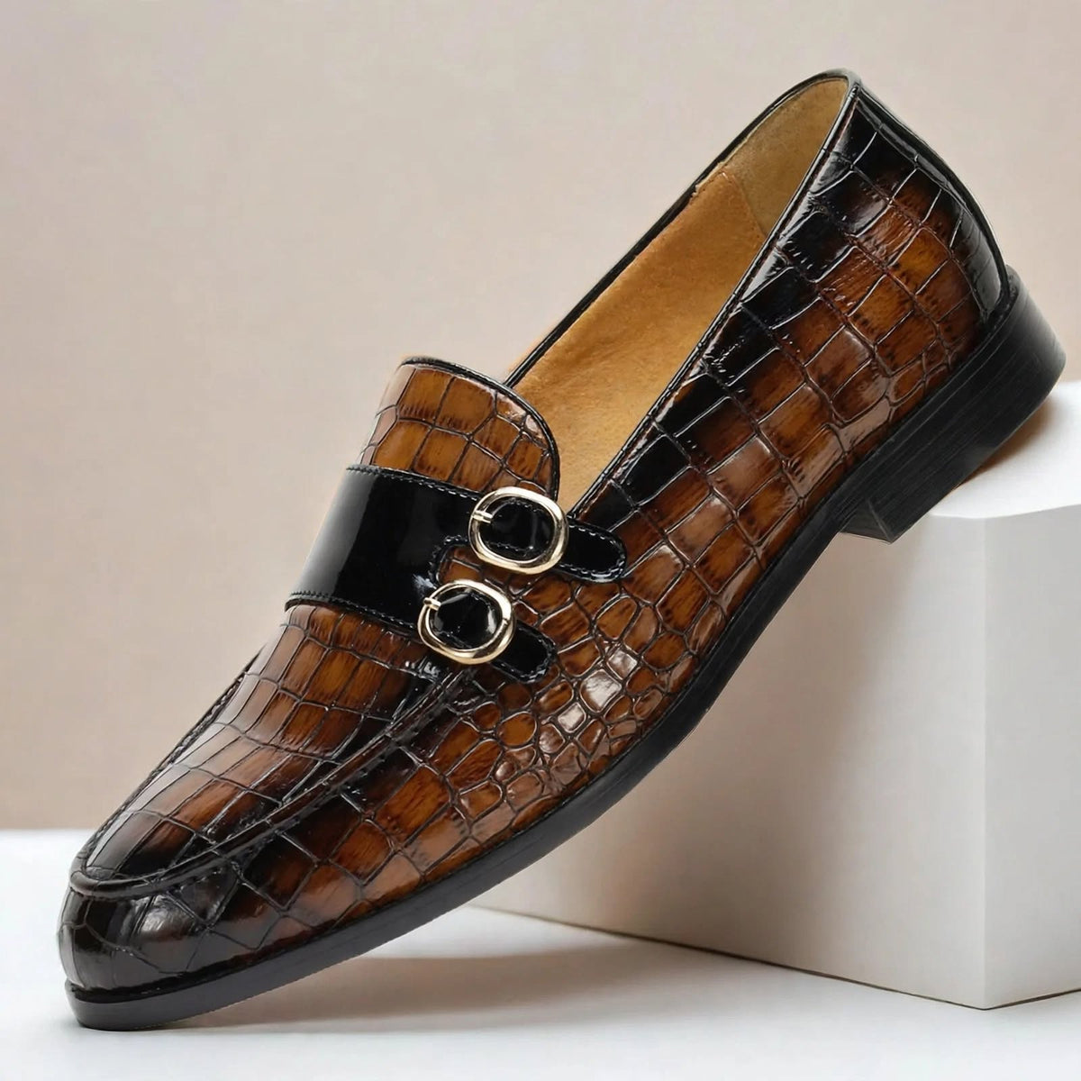 Lossi Cowhide Leather Loafers
