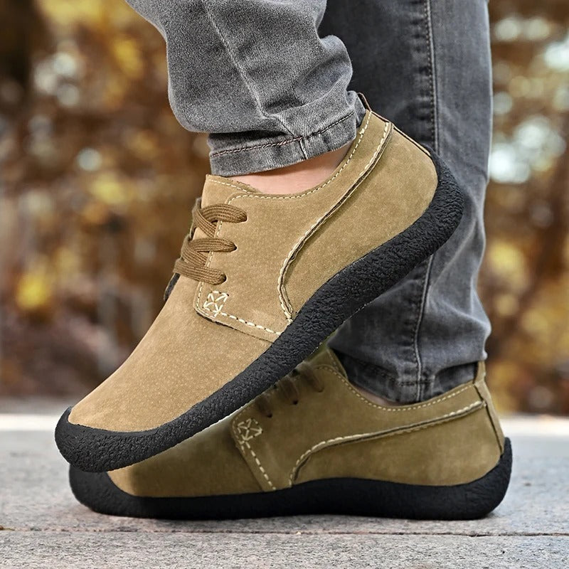 Scarpe in camoscio De Luca