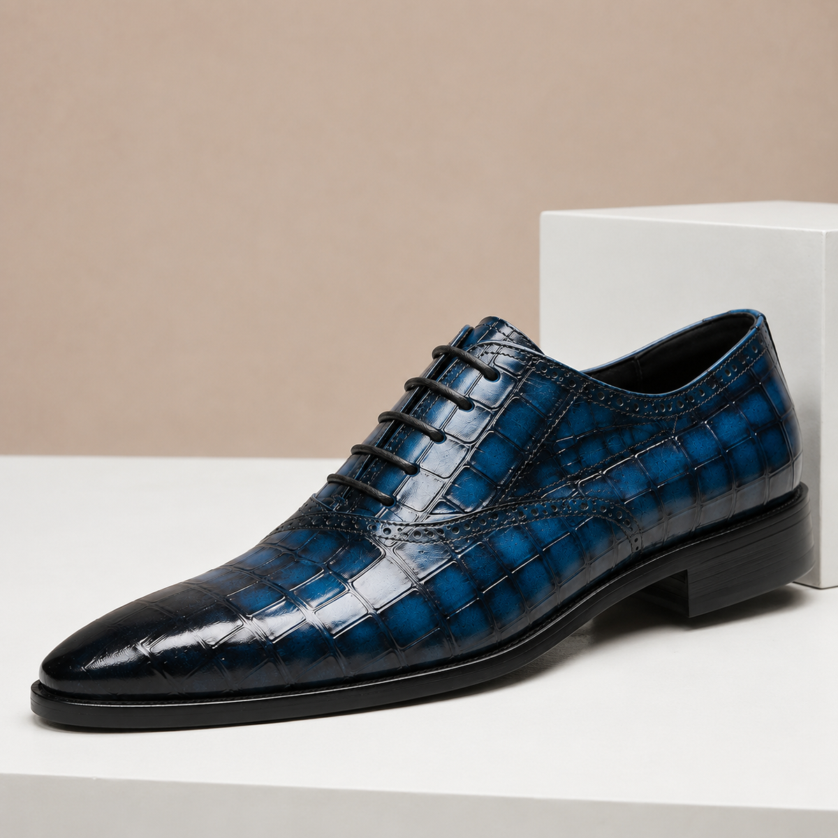 Sapatos Tobias em pele de vaca